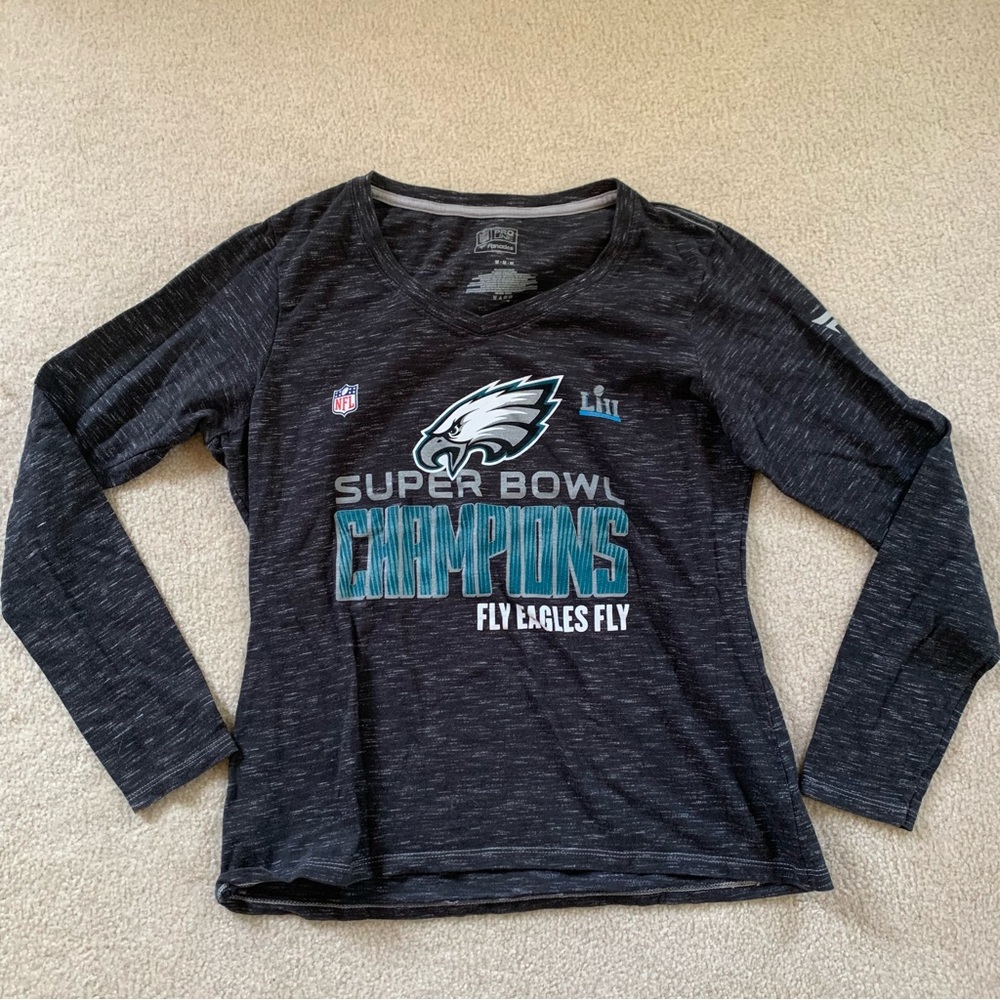 Philadelphia Eagles Super Bowl Champions Long Sleeve Top – Grey (Medium)